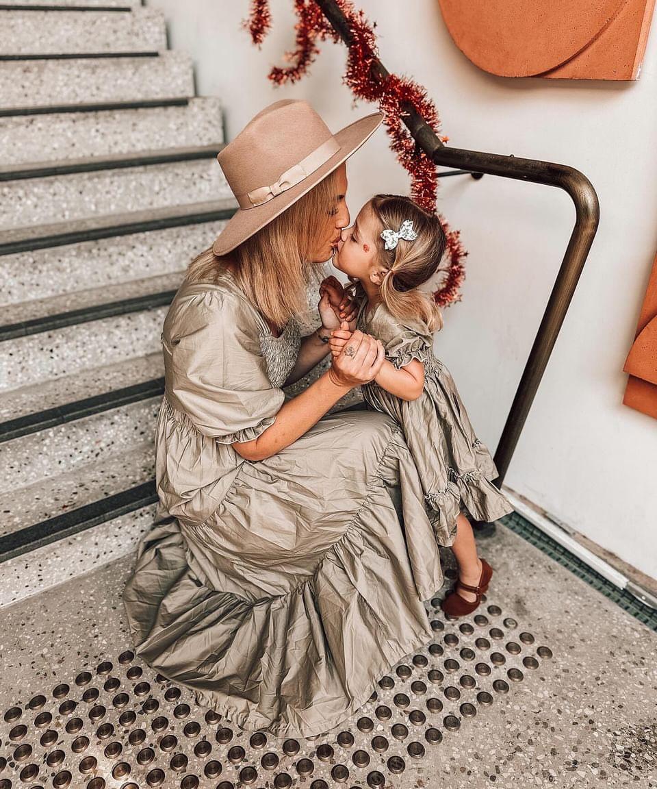 Olive Womens Dress