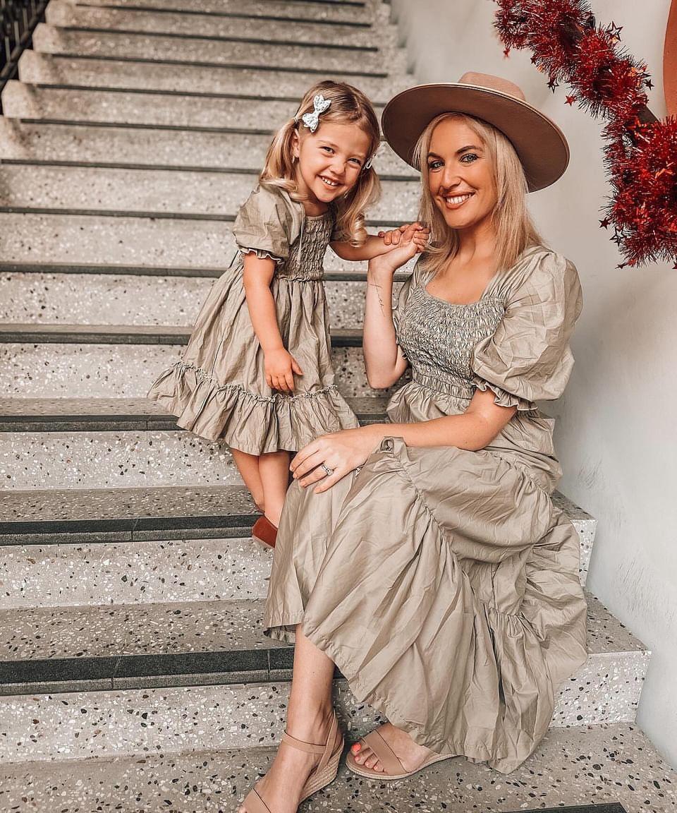 Olive Womens Dress