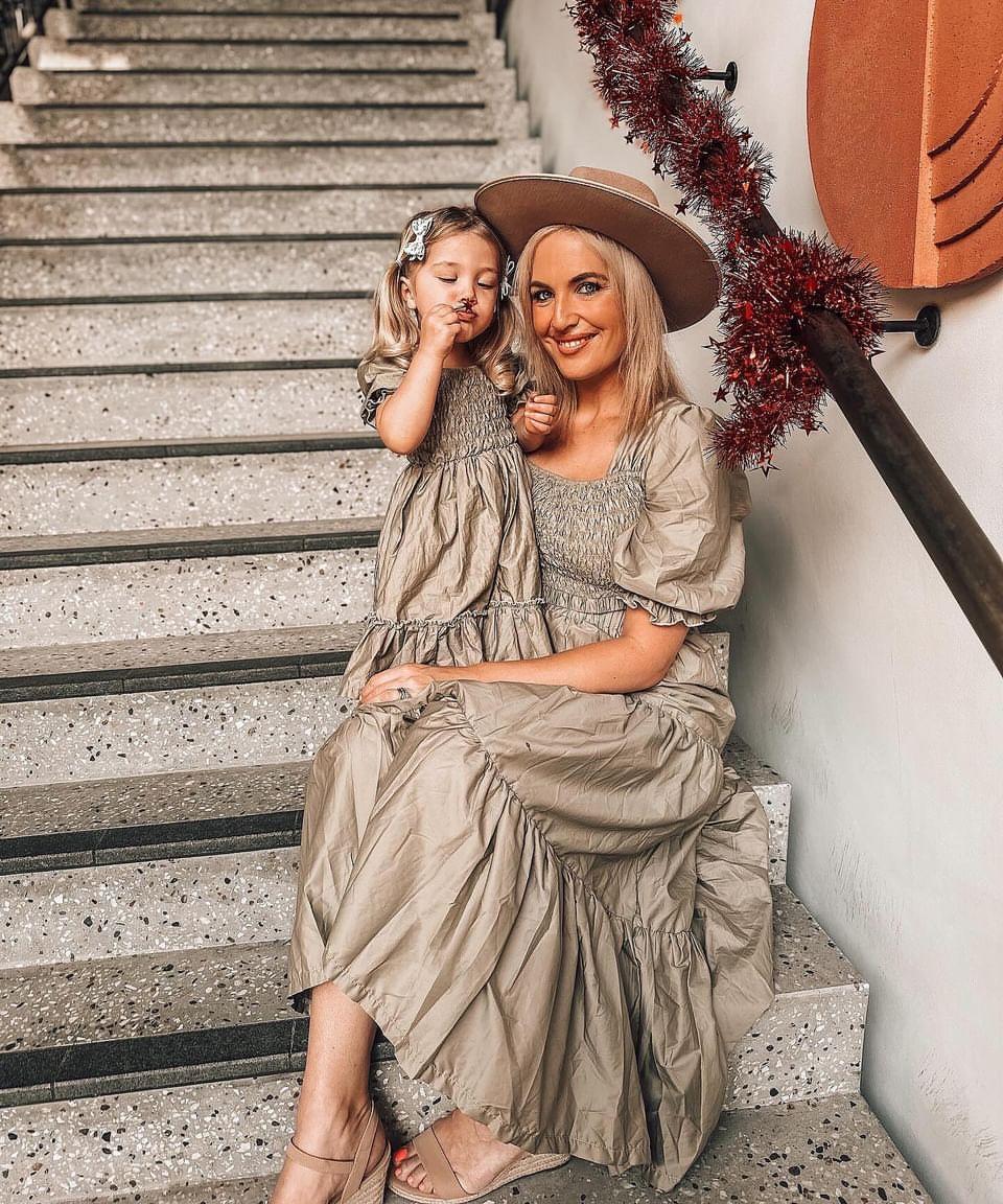 Olive Womens Dress