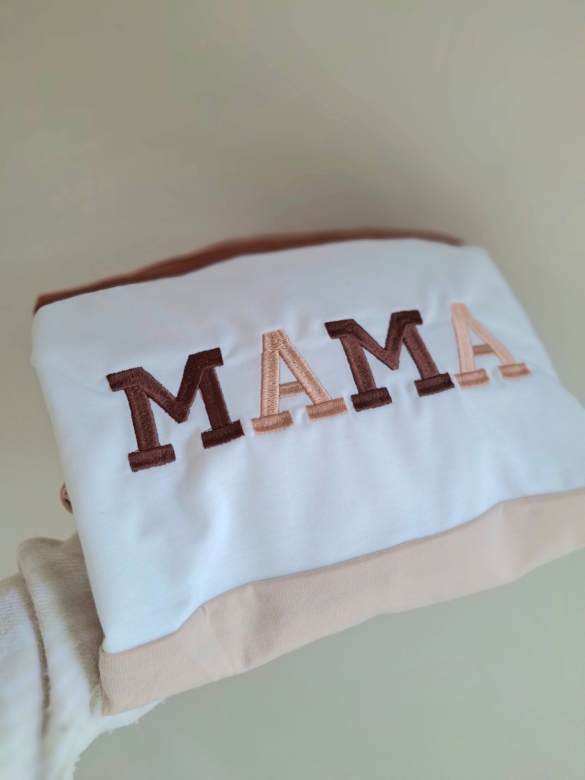 MAMA Tiramisu Sweater
